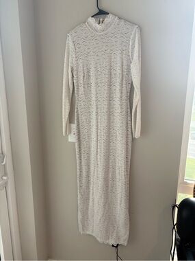 JLUXLABEL Cream Long Sleeve Lace Maxi Dress